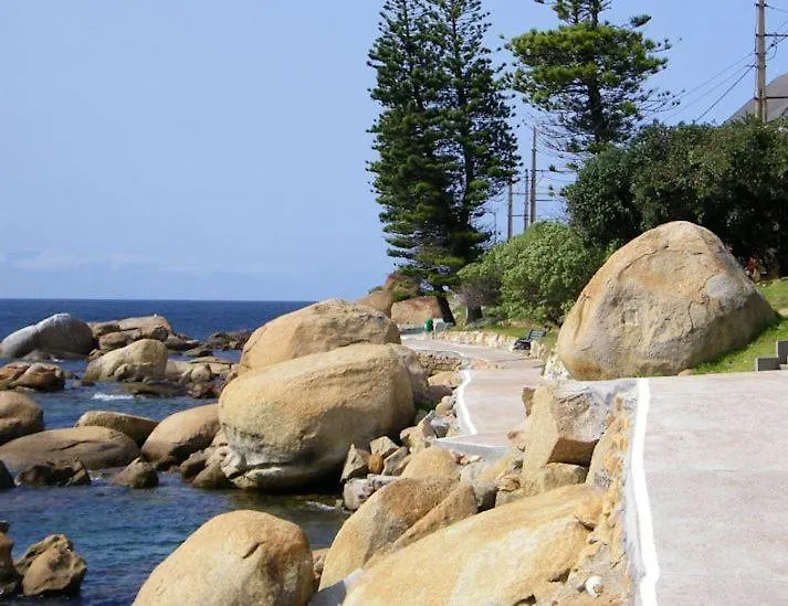 Lalapanzi Daire Fish Hoek