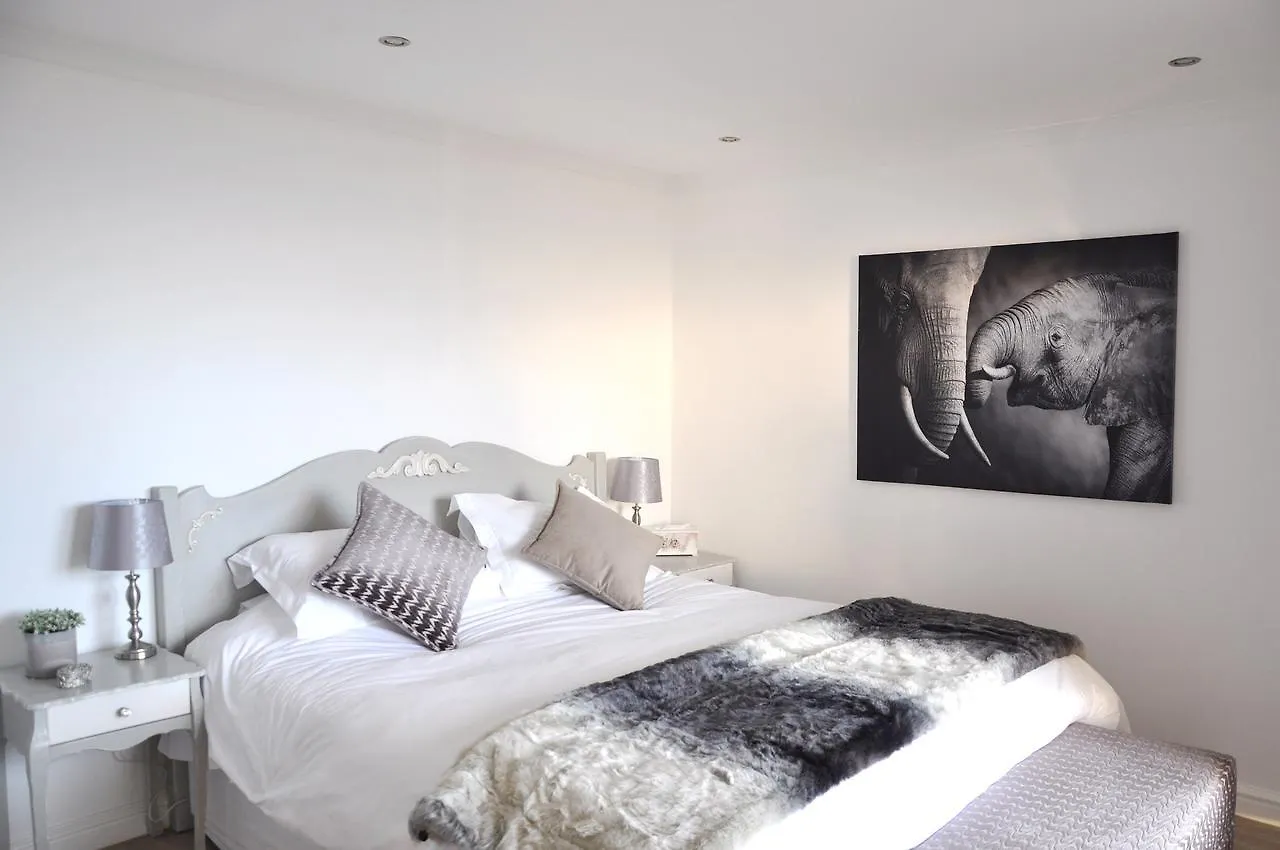 Lalapanzi Apartment Fish Hoek